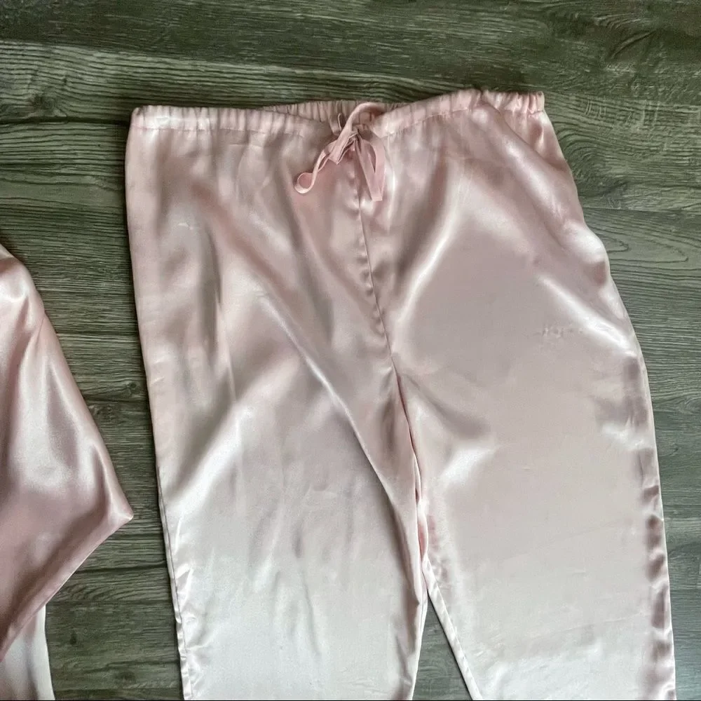 VICTORIA’S SECRET Vintage Light Baby Blush Pink Satin Pajama Pants Set